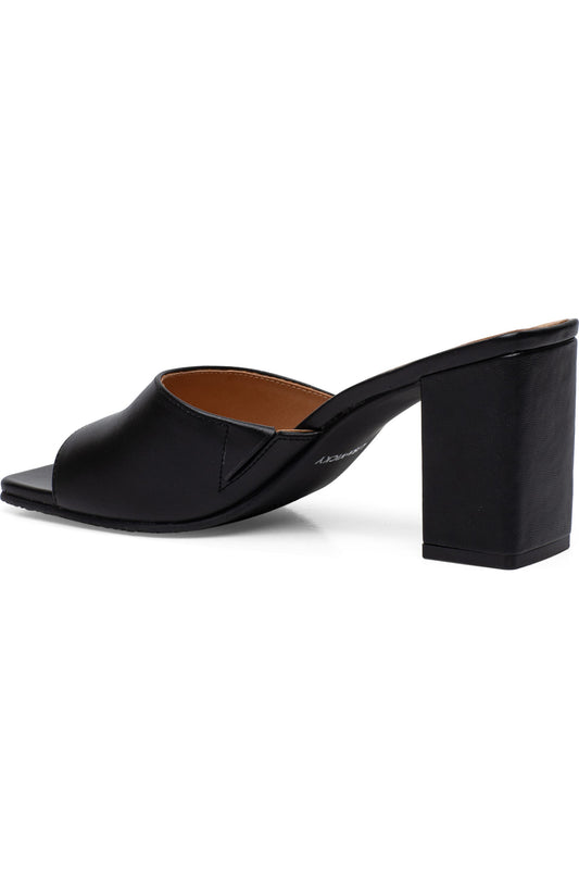 Lisa Vicky Women's Vital Slide Sandal