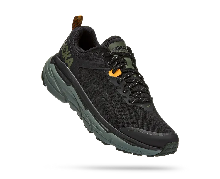 Hoka One One Challenger