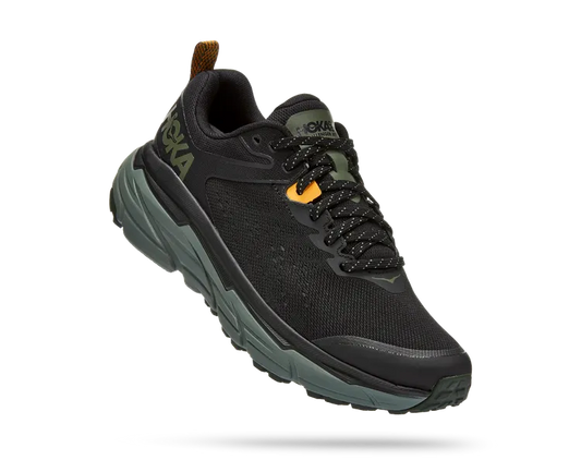 Hoka One One Challenger