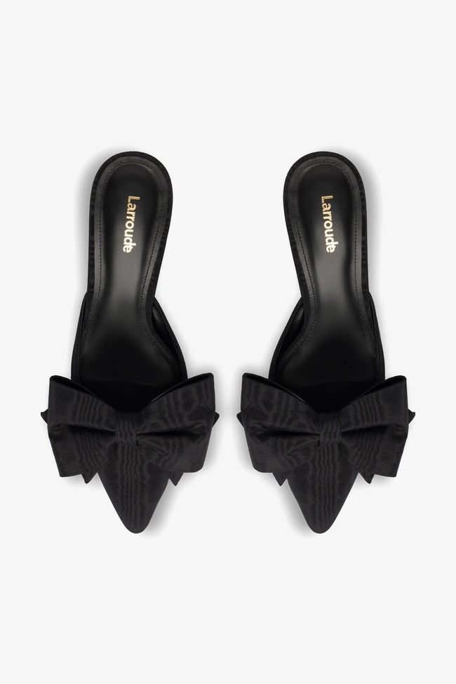 Mini Elle Pump In Black Fabric Larroudé