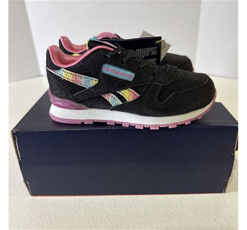 Reebok Unisex-Child Classic Leather Step N Flash Sneaker
