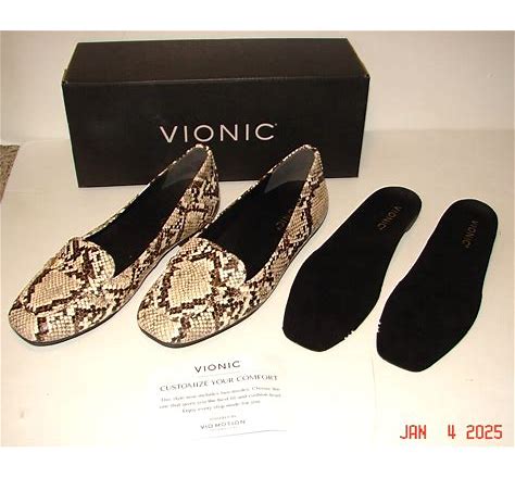 Vionic Women's Hayes Ballet Flat