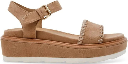 Wild Pair Women's Milliee Platform Sandals