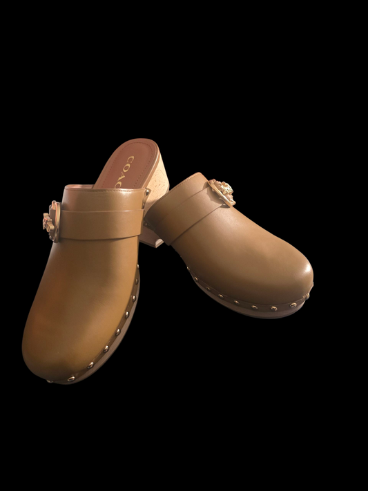 Freya Clog-Coach