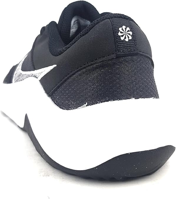 Nike Legend Essential 3
