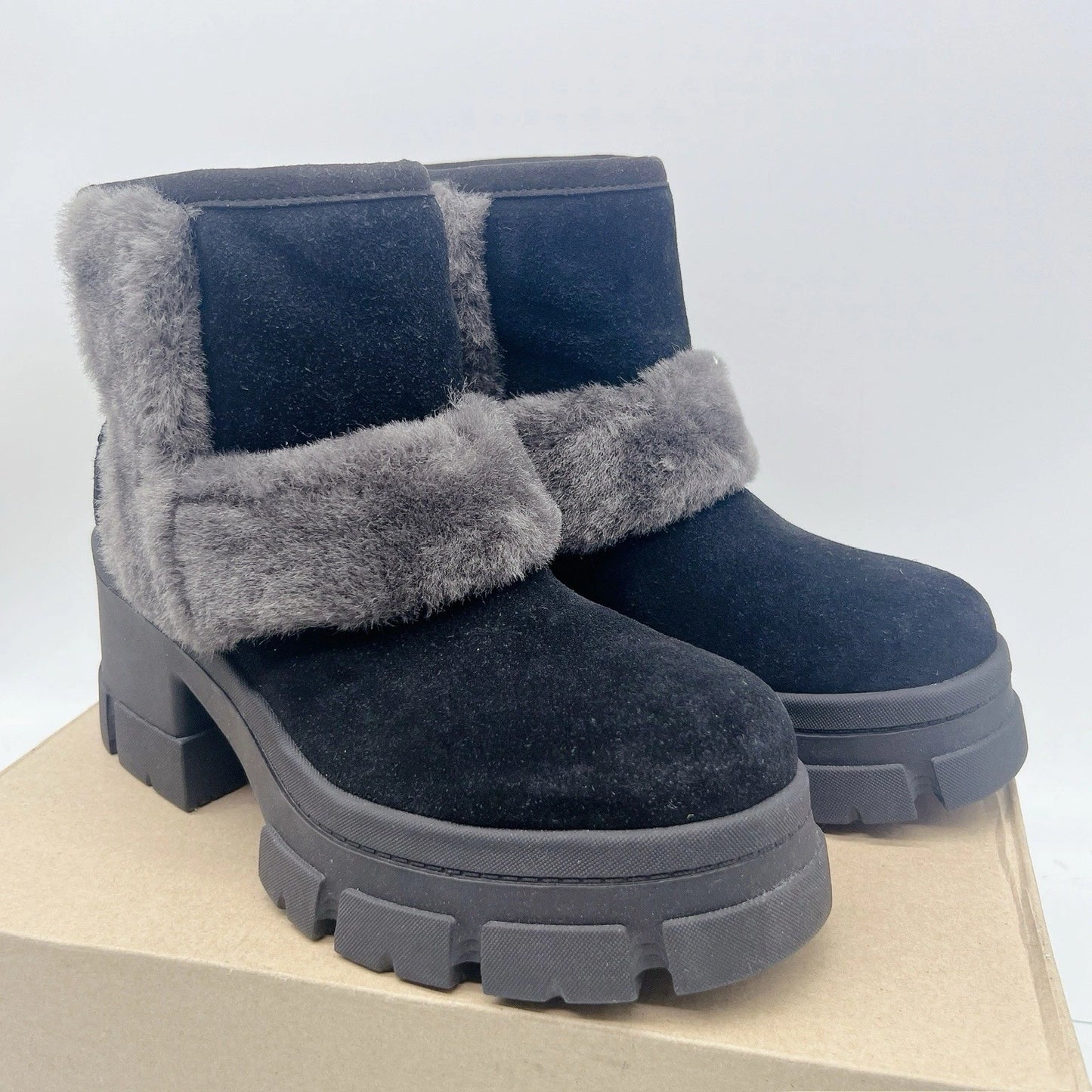 UGG W BROOKLYN SUNBURST